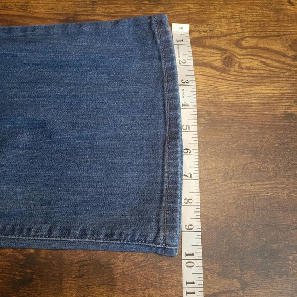 Vtg Levi's Jeans 16 Bold Curve Classic Bootcut Mid Rise Button Flaps Y2K - Picture 9 of 10